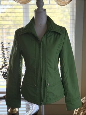 H&M Women's Green Zip-Front Puffer Jacket